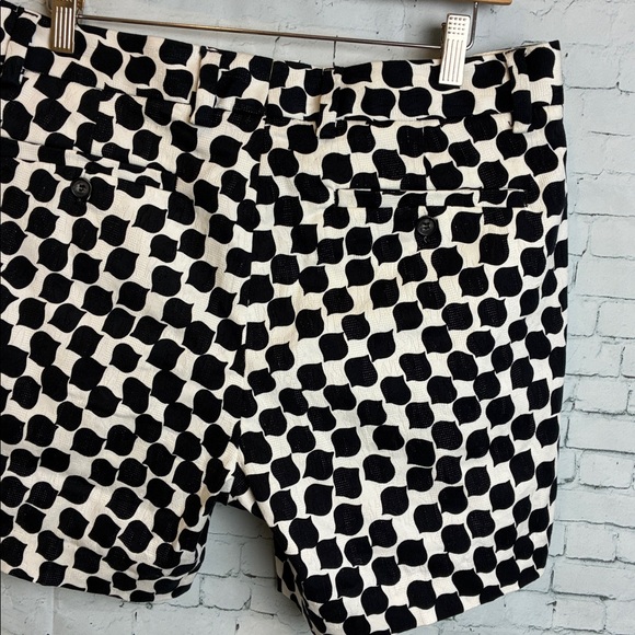 Mr Turk Shorts Black & White Mod Geometric Pattern 32” 6” Inseam Resort Preppy - Picture 15 of 15